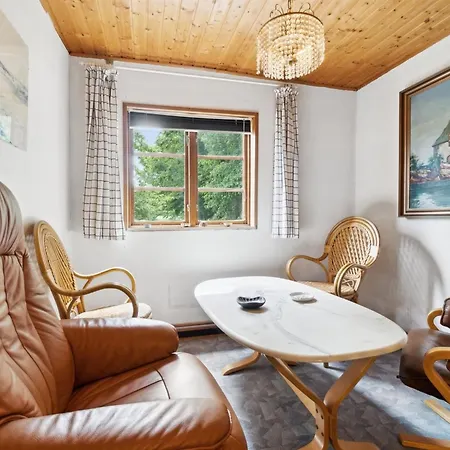 Helmer - 3km From The Sea By Interhome *